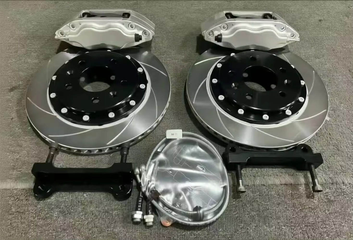 Yeni Yüksek Performanslı Alümi - Forged Front Brake Caliper 4 Piston incelemesi ve fiyatı
